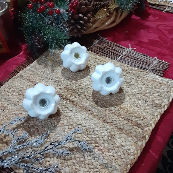 Mid Century white pumpkin trio salt pepper shakers - Picture 4 of 4